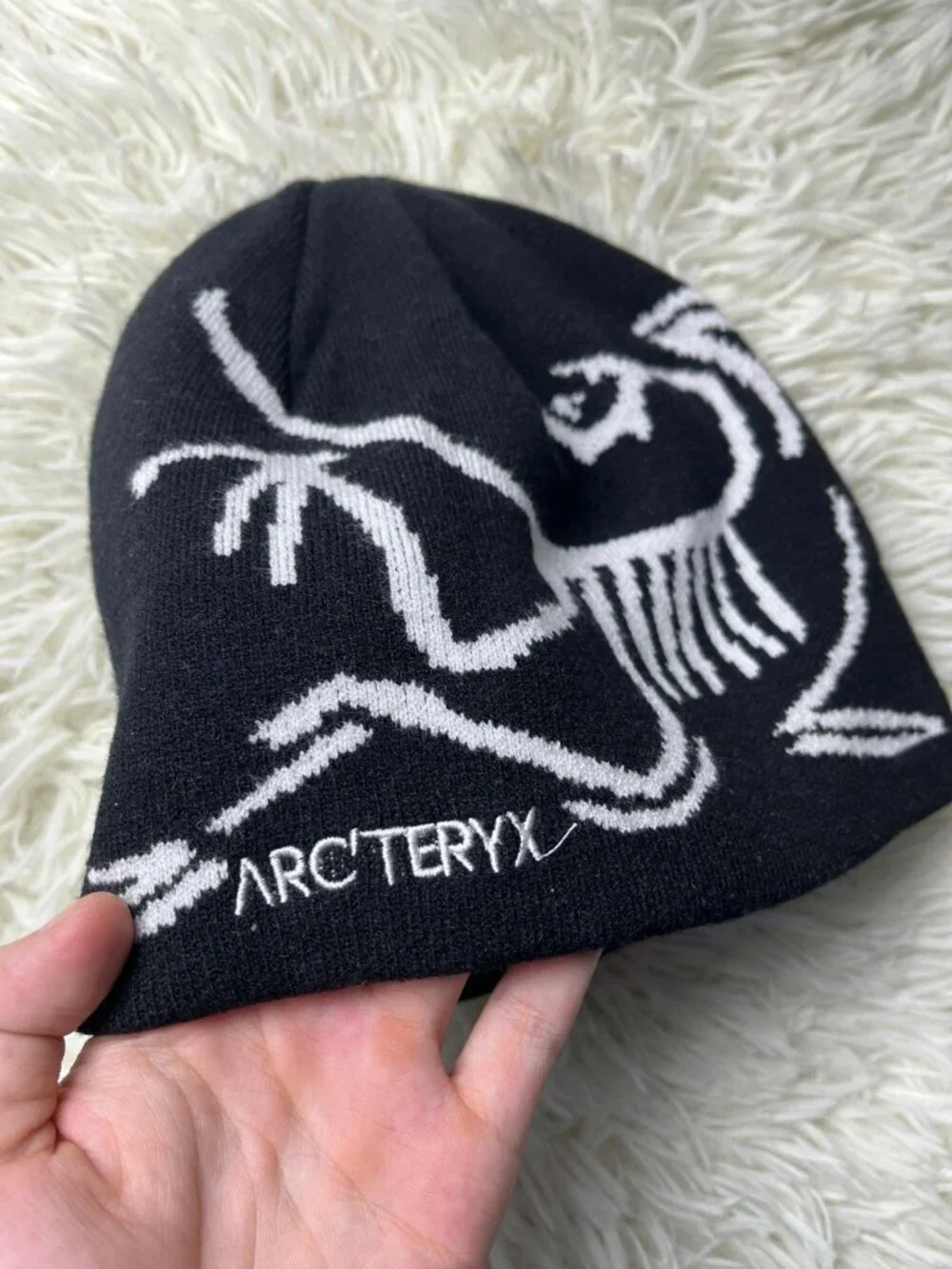Arc Black Bird Graphic Knit Beanie Unisex Winter Hat